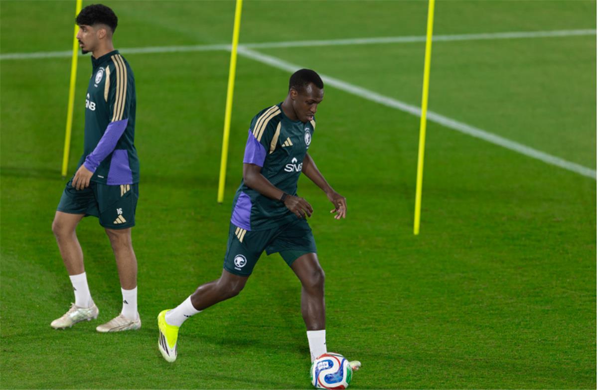 استعدادات قوية في جدة.. منتخب السعودية يواصل الإعداد قبل مواجهة مصر