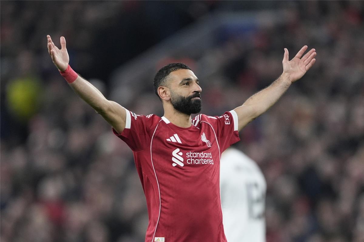 جاري لينكر يودع محمد صلاح: لاعب مذهل وظاهرة حقيقية في الدوري الإنجليزي