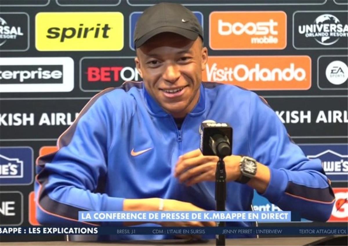 مبابي: ما أثير عن ركبتي غير صحيح.. والفوز بكأس العالم كقائد حلم صعب