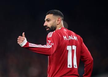 رقصة أخيرة يا مو ناد إسباني يغازل محمد صلاح لضمه مجان ا