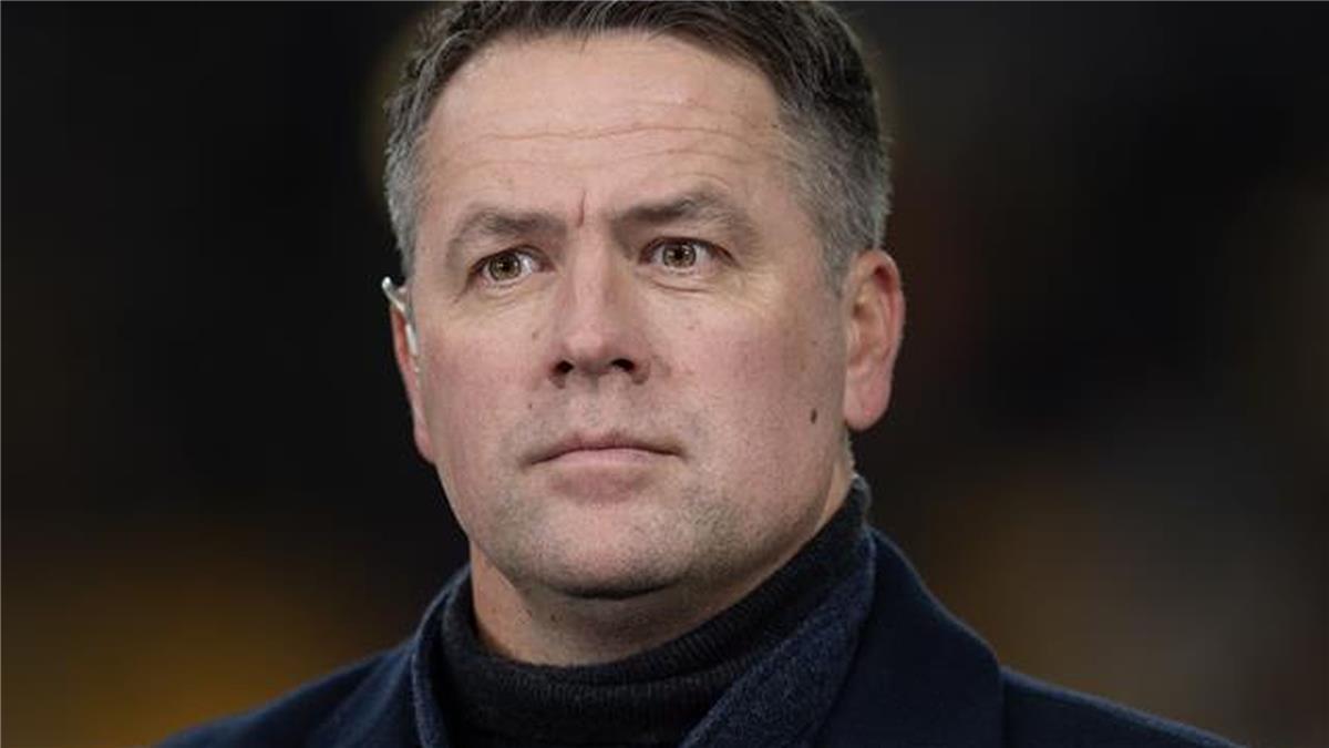 أوين: سأتفاجأ من بقاء سلوت مع ليفربول إذا لم يحقق هذه الأهداف نهاية الموسم