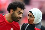 ميرور توضح سبب سعادة زوجة محمد صلاح بعد رحيله عن ليفربول
