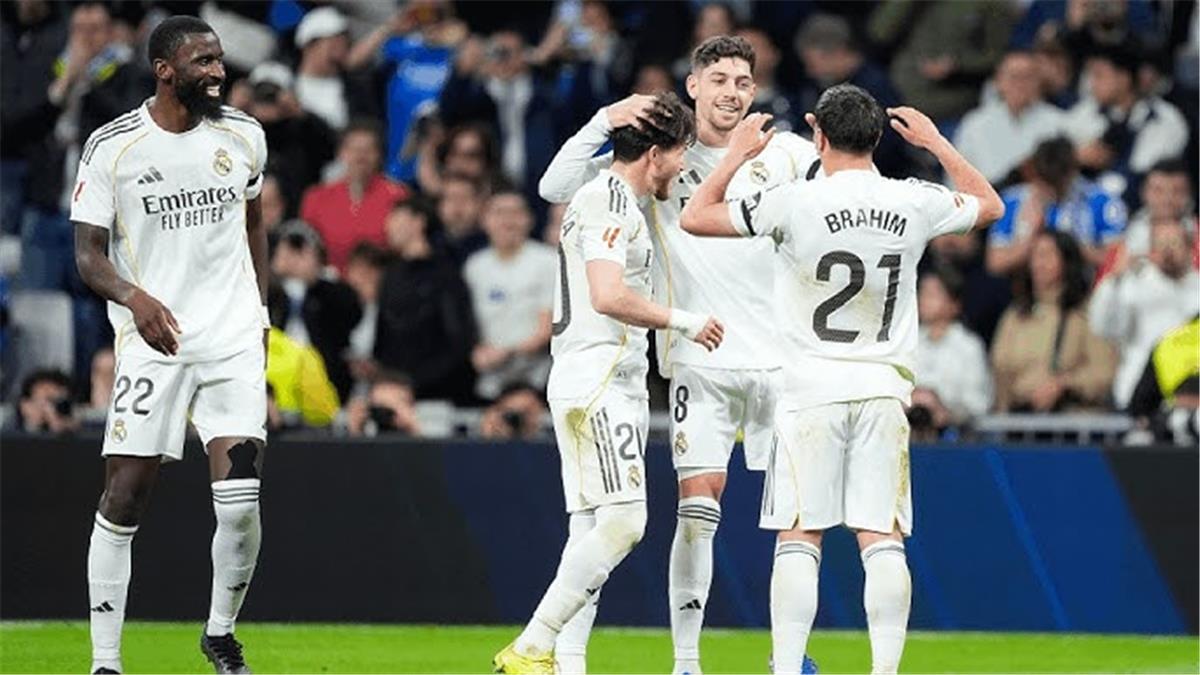 روي كين: لاعب ريال مدريد يتحمل مسئولية استبعاده من منتخب بلده