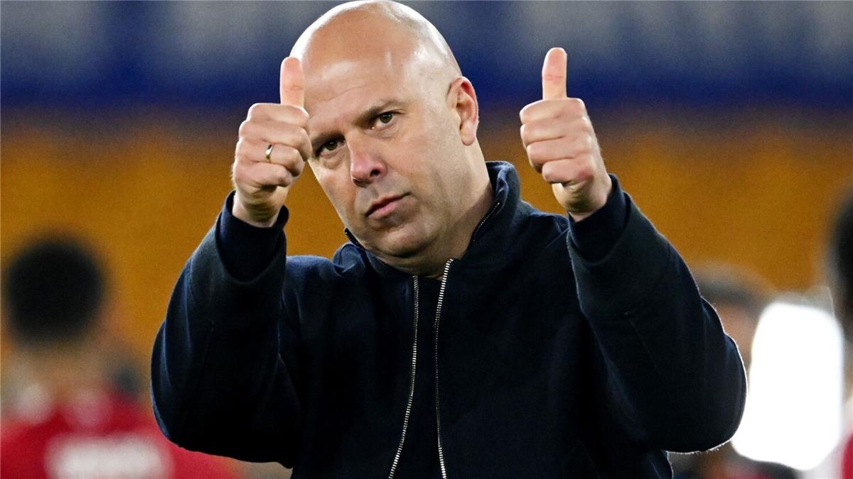 ليس ألونسو.. ماتيراتزي يختار خليفة سلوت في ليفربول