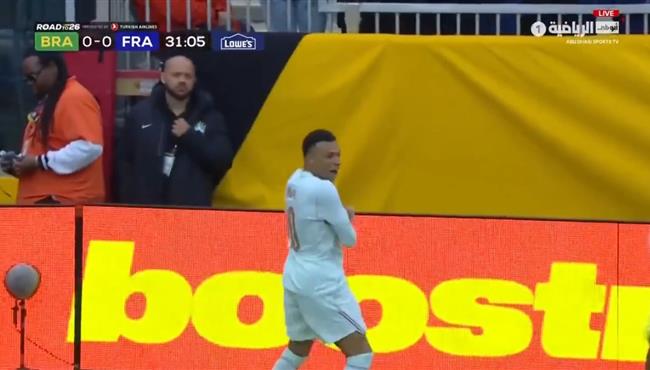 هدف مبابي الرائع في مرمي البرازيل .. مباراة ودية