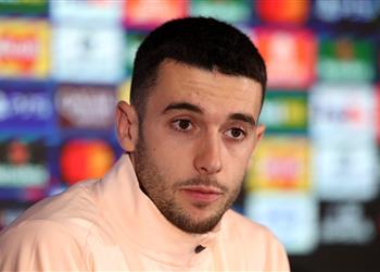 لا فوينتي يصدم خوان جارسيا قبل مباراة إسبانيا وصربيا