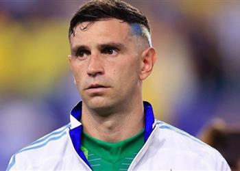 إيميليانو مارتينيز يستفز إسبانيا ويصرح الحمدلله على عدم خوض نهائي فيناليسيما