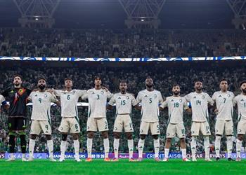 مهاجم السعودية يعتذر للجماهير بعد الهزيمة الثقيلة أمام مصر المسؤولية يتحملها الجميع