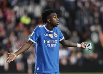 فينيسيوس يثير قلق ريال مدريد قبل مواجهة بايرن ميونخ