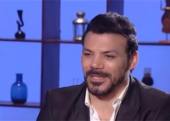 عمرو زكي ممدوح عباس قال لي هبطلك كورة ورفضت طلب الخطيب