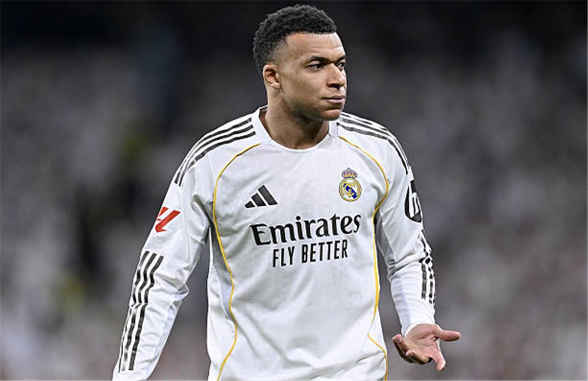 مبابي عن الانتقادات: كريستيانو تعرض لها.. وأريد الفوز بكل شيء مع ريال مدريد 