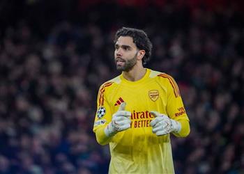 رايا يشيد بزميله في منتخب إسبانيا برشلونة ينافس هذا الموسم بفضله