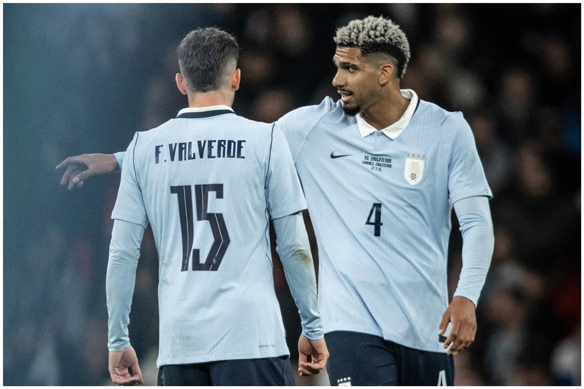 أراوخو: محظوظون بتواجد فالفيردي في أوروجواي.. ومن المؤسف إصابة نجم برشلونة