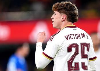 فيكتور مونوز يعلق على انتقادات جماهير ريال مدريد ضده ويشيد بـ لويس دي لا فوينتي