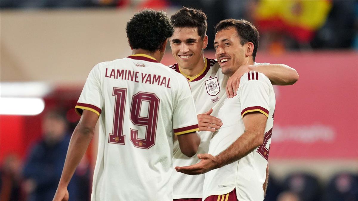 تشكيل منتخب إسبانيا المتوقع أمام مصر اليوم