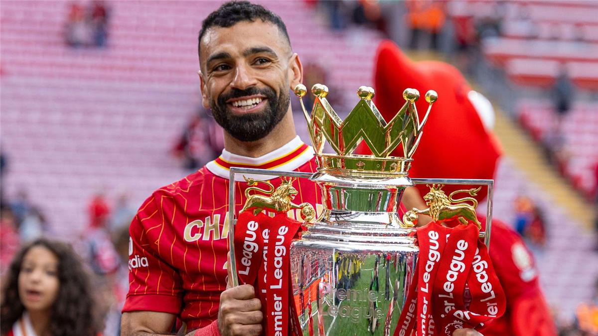 ميك براون: أمر ما يمنع أندية أوروبا من التعاقد مع محمد صلاح