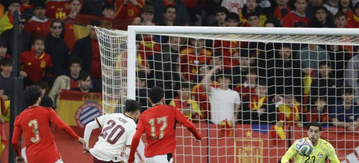 بيدري عن تعادل إسبانيا مع مصر: طعم مر.. يجيدون التراجع واختراقهم صعب