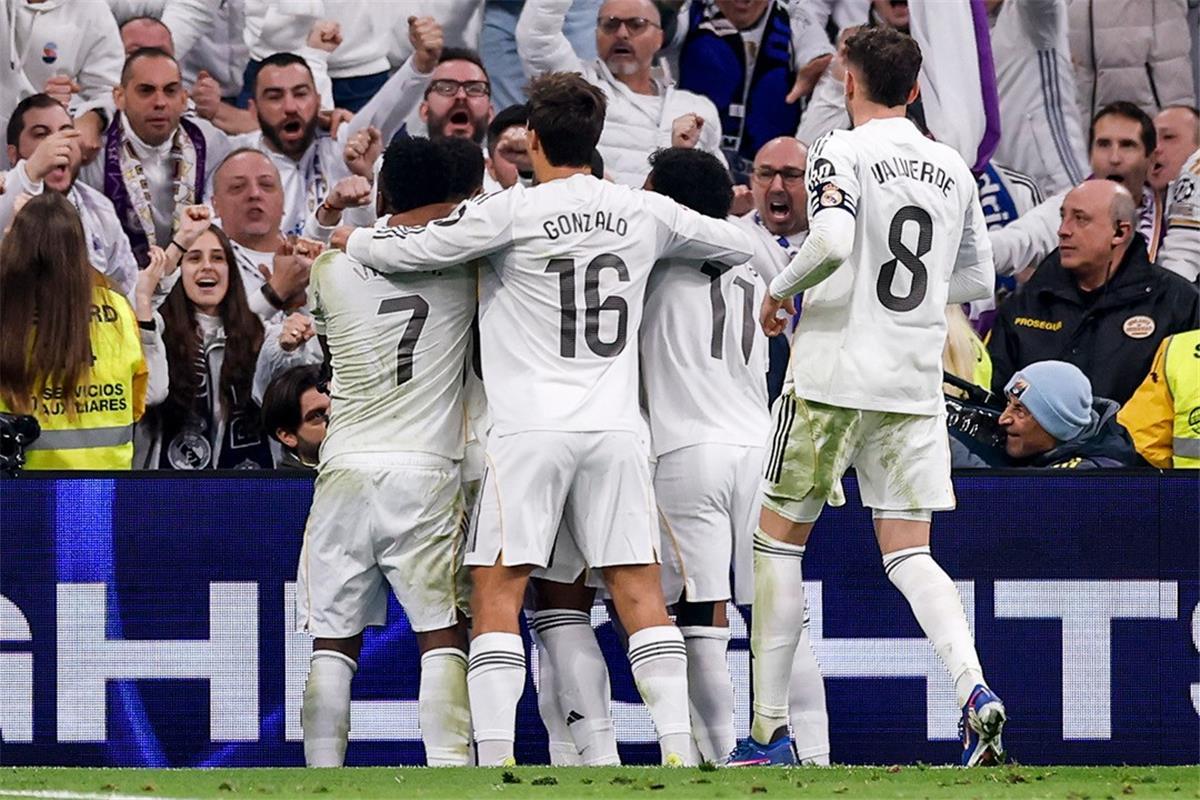 محاولة ثالثة من ريال مدريد للتعاقد مع مدرب مخضرم في نهاية الموسم 