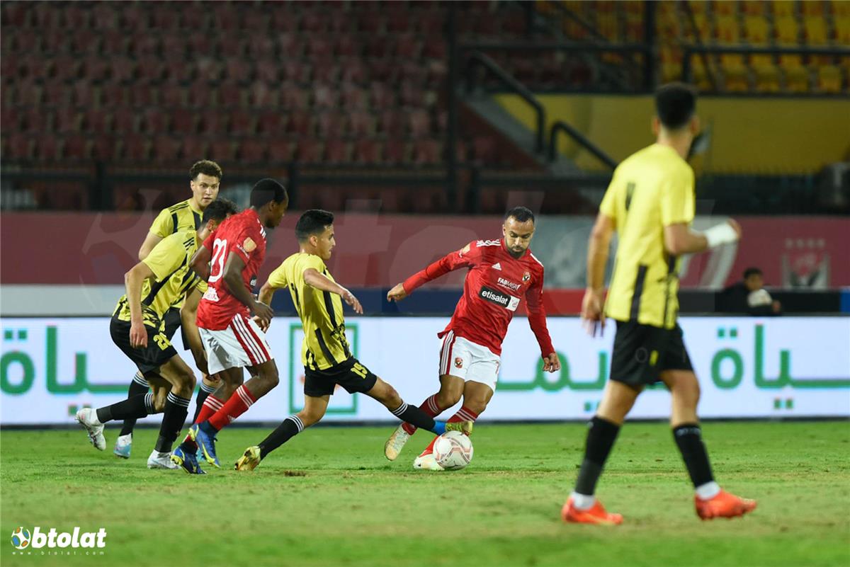 الأهلي يسعى لاستعادة الانتصارات أمام المقاولون العرب في الدوري المصري