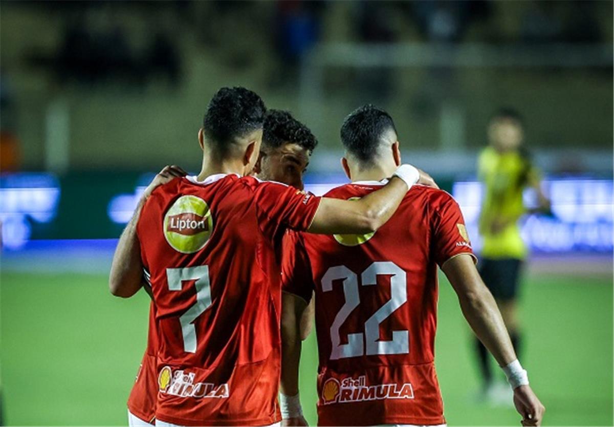 فيديو | إمام عاشور يسجل هدف الأهلي الثاني أمام المقاولون العرب