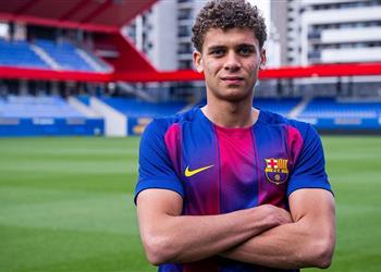 سبورت تثير الغموض حول ظهور حمزة عبد الكريم الأول مع برشلونة بعد حل أزمته