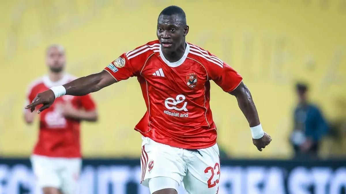 تطورات غير متوقعة بشأن صفقة انتقال أليو ديانج إلى فالنسيا 