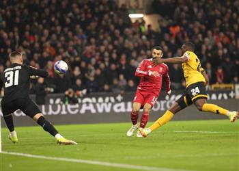 فيديو بالتخصص محمد صلاح يسجل هدف ليفربول الثاني أمام ولفرهامبتون