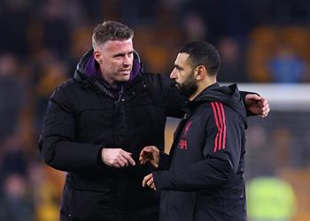 مدرب ولفرهامبتون تحدثت مع اللاعبين عن هدف محمد صلاح