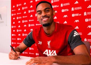 رسميا ليفربول يجدد عقد ريان جرافنبيرخ حتى عام 2032