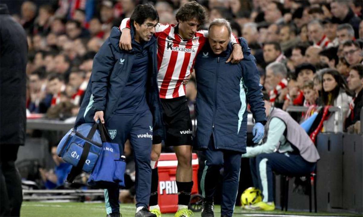 بعد احتكاك مع لاعب برشلونة.. إصابة خطيرة لـ أوناي جوميز