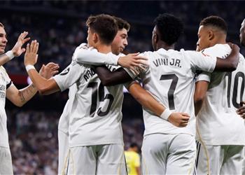 فينيسيوس وبيلينجهام يدفعان لاعب ريال مدريد للرحيل نهاية الموسم