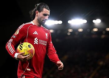 جلين جونسون لاعب ليفربول الجديد أظهر موهبته وسوبوسلاي يتمتع بأسلوب بارع