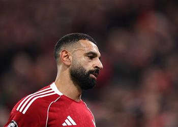 بينهم محمد صلاح تومبسون يختار أفضل اللاعبين في تاريخ ليفربول