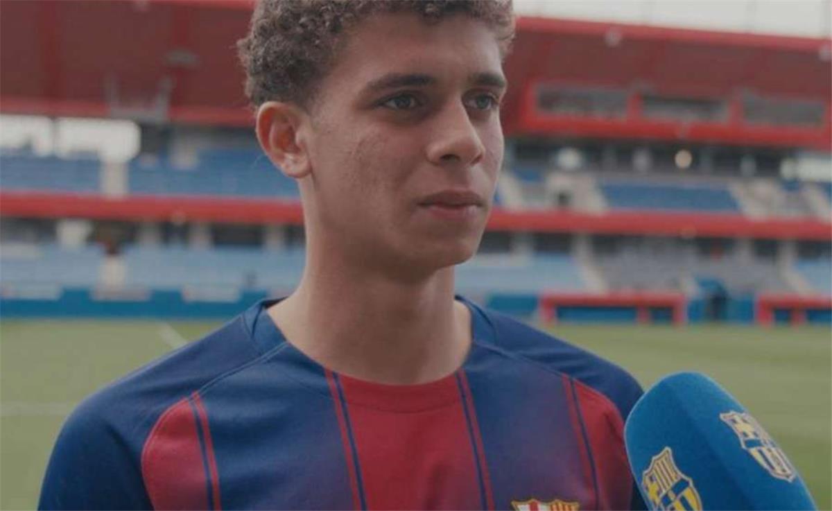 أول تعليق من حمزة عبد الكريم بعد هدفه مع برشلونة 