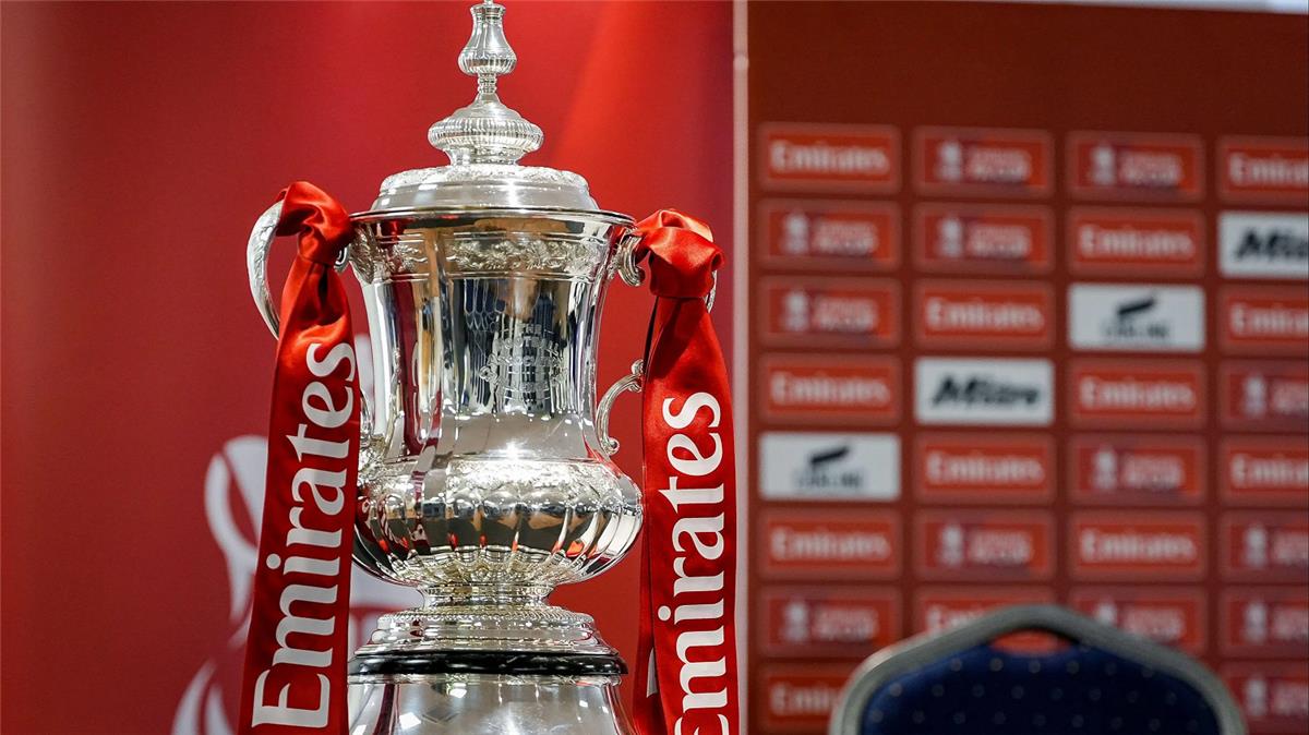 مباشر | قرعة ربع نهائي كأس الاتحاد الإنجليزي.. بعد قليل 