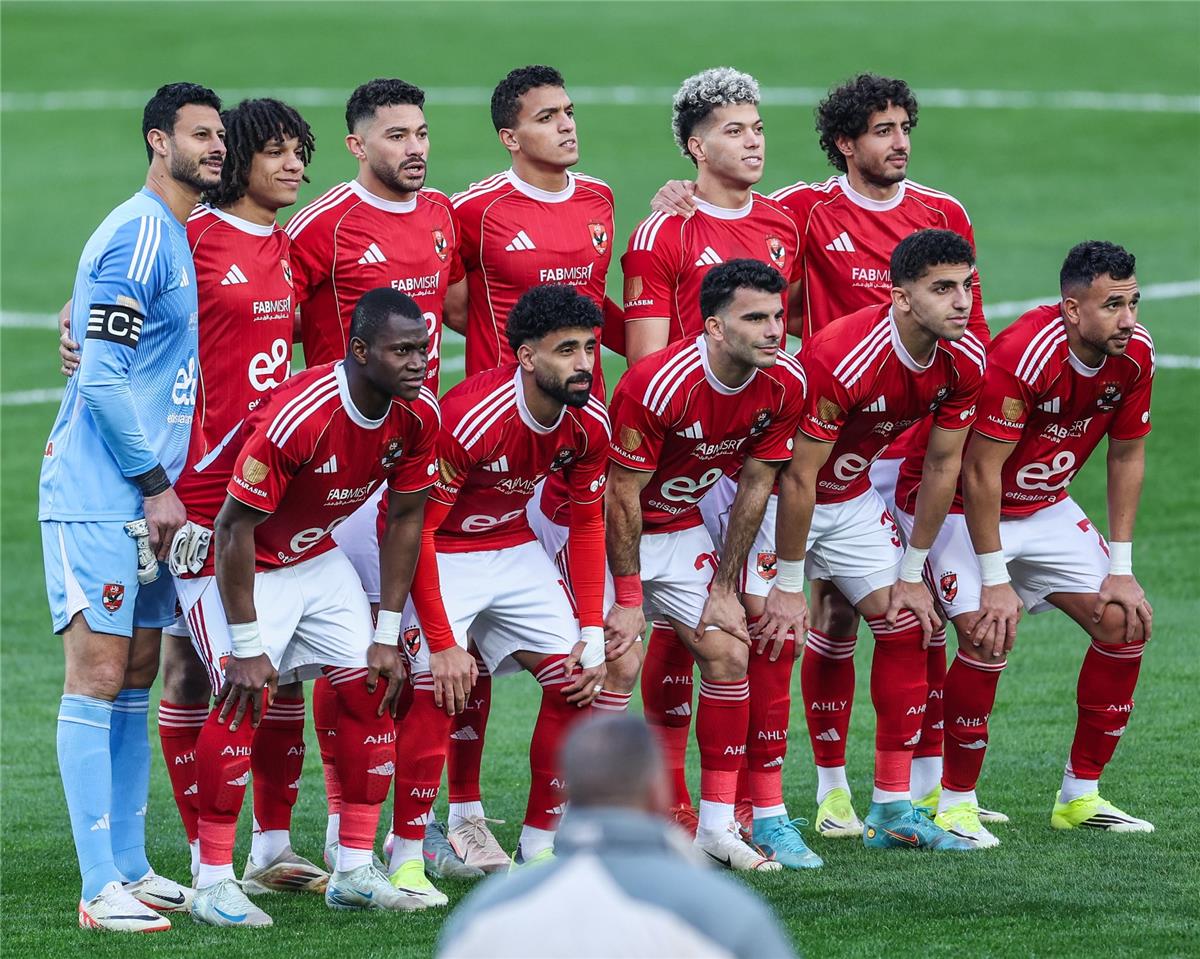 تشكيل الأهلي أمام طلائع الجيش في الدوري المصري.. مروان عثمان يقود الهجوم