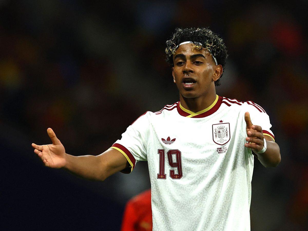 رد فعل قوي من لامين يامال بعد عنصرية جمهور إسبانيا ضد منتخب مصر