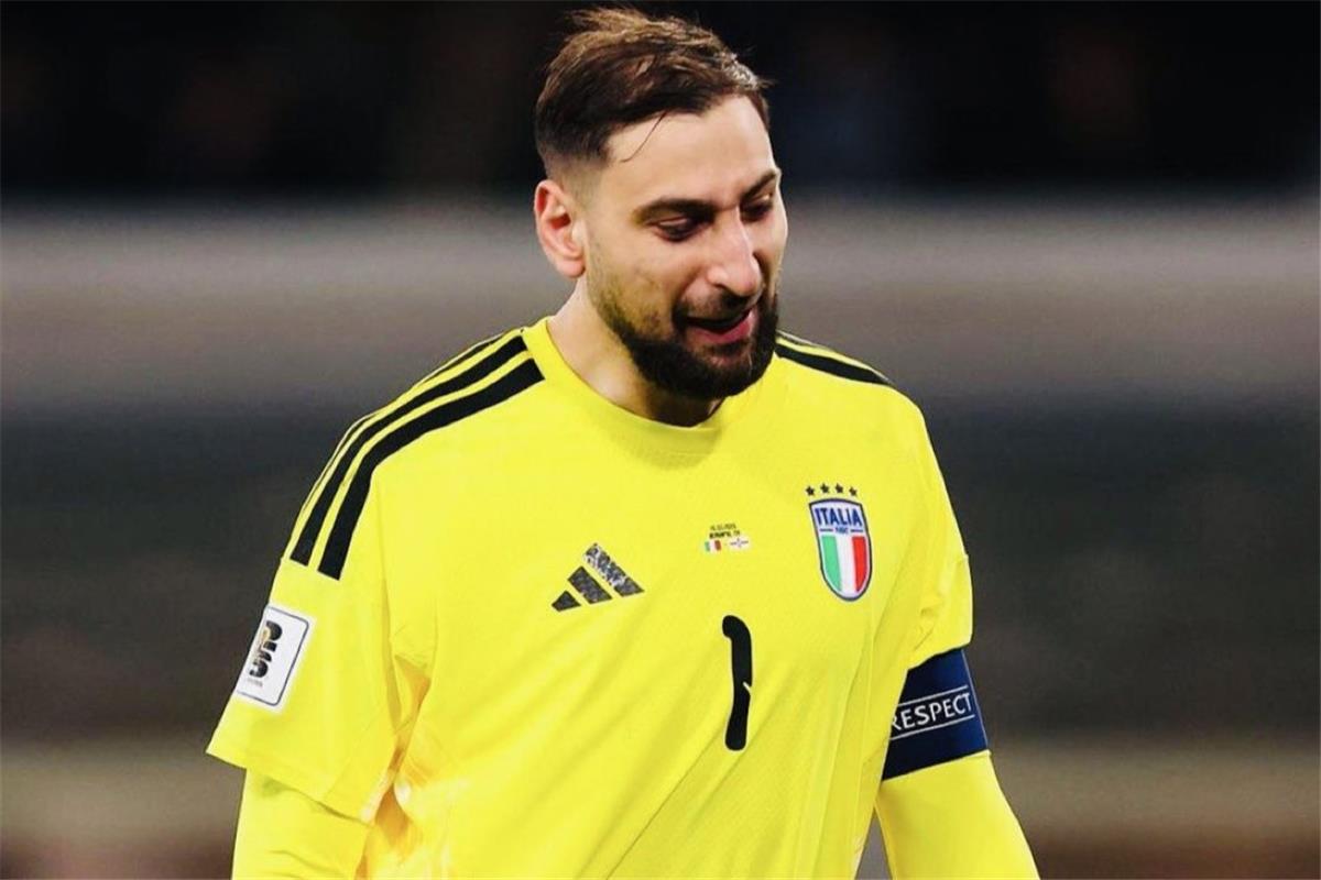 دوناروما يوجه رسالة مؤثرة إلى الشعب الإيطالي بعد إخفاق الصعود لـ كأس العالم