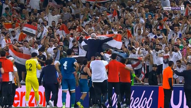 فرحة منتخب العراق بعد الفوز علي بوليفيا والتأهل لكاس العالم