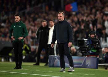 فليك يتلقى ثلاث دفعات قوية قبل مواجهة إسبانيول في الدوري الإسباني