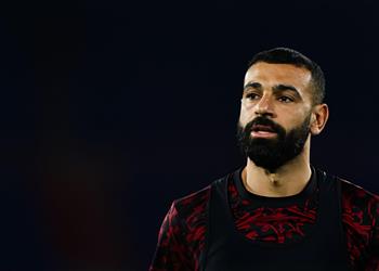 ميرسون يكذب سلوت بشأن سبب استبعاد صلاح من مباراة باريس سان جيرمان