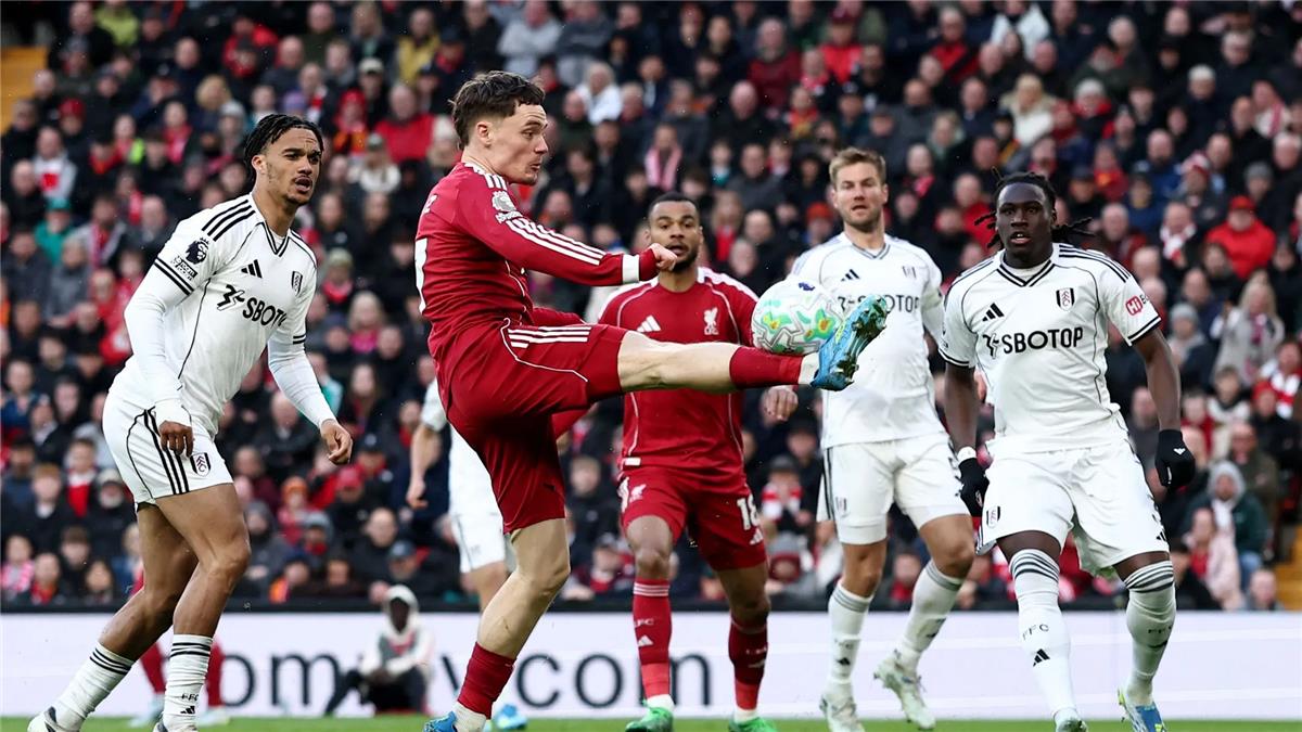 ترتيب الدوري الإنجليزي بعد فوز ليفربول على فولهام