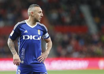 كازورلا يشيد بنجم برشلونة من أفضل لاعبي العالم ويفتقده فريقه عندما يغيب