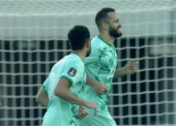 فيديو في الوقت القاتل مروان حمدي يسجل هدف تعادل بيراميدز أمام المصري ويهدر ركلة جزاء