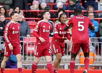 نجوموها بعد تألقه أمام فولهام ليفربول أكبر ناد في العالم وحصلت على ثقة الجميع