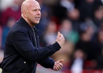 سلوت بعد الفوز على فولهام سأندهش إذا شارك لاعبنا أمام باريس سان جيرمان