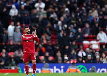 سكواكا محمد صلاح يتربع على قائمة تاريخية بعد هدفه أمام فولهام