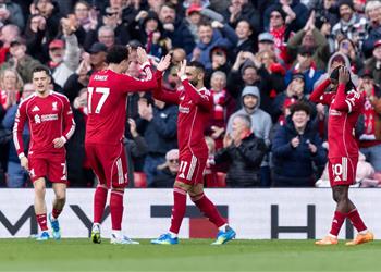 سلوت يتغزل في لاعب ليفربول بعد أدائه أمام فولهام فعل مثل محمد صلاح