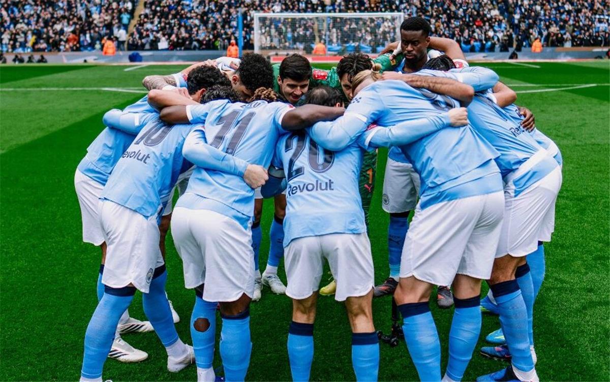 لاعب مانشستر سيتي يحقق رقمًا قياسيًا في تاريخ الدوري الإنجليزي 