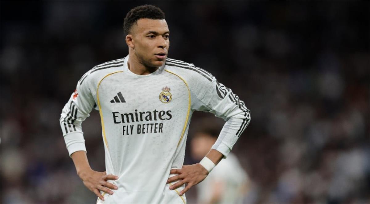 كيليان مبابي في ورطة جديدة مع ريال مدريد بسبب أربيلوا